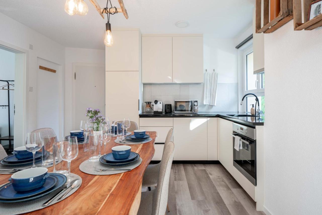 Moderne Wohnung Mit Parkplatz Ostermundigen Exterior foto